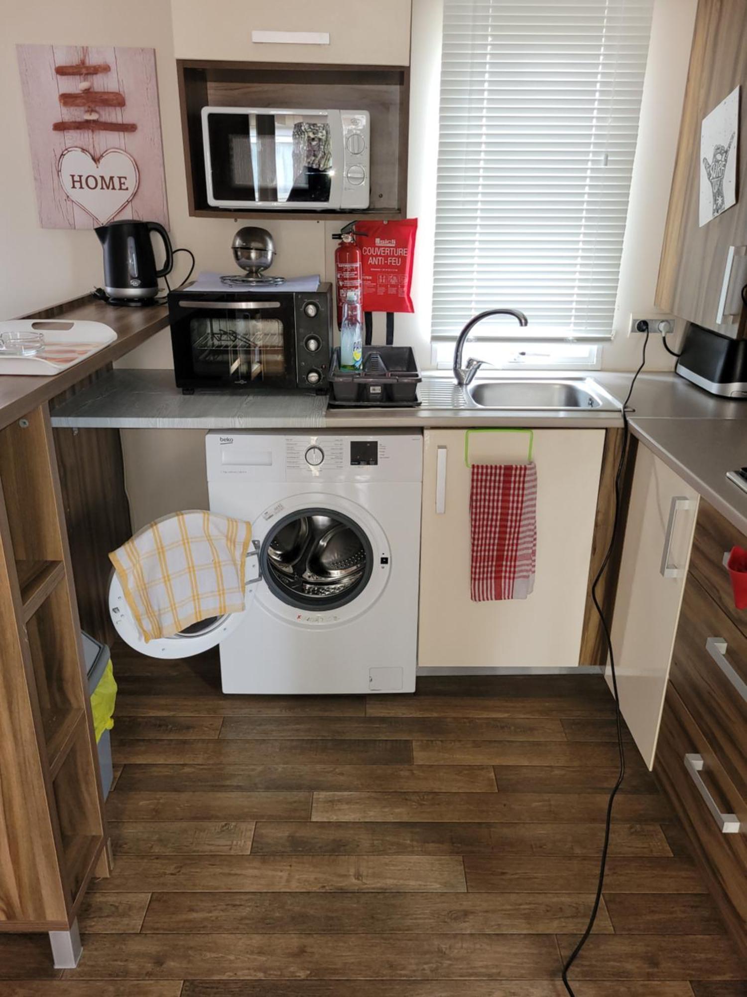 Mobil Home 6/8 Pers Les Dunes De Contis Сен-Жюльен-ан-Борн Экстерьер фото